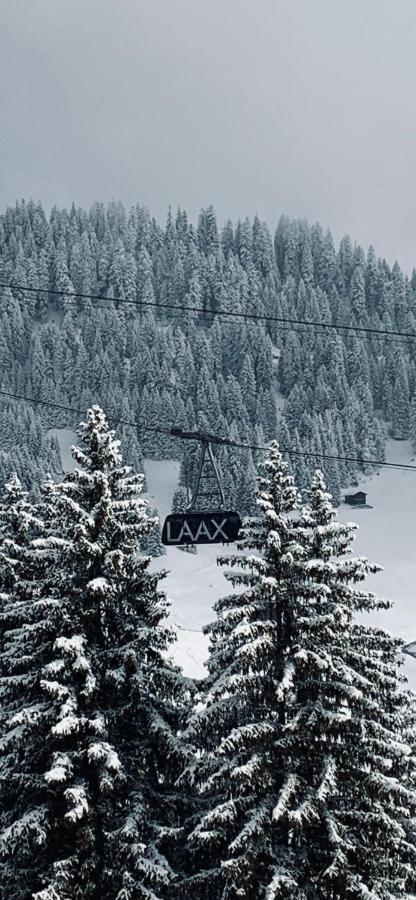 Apartment Near Laax Lake Esterno foto
