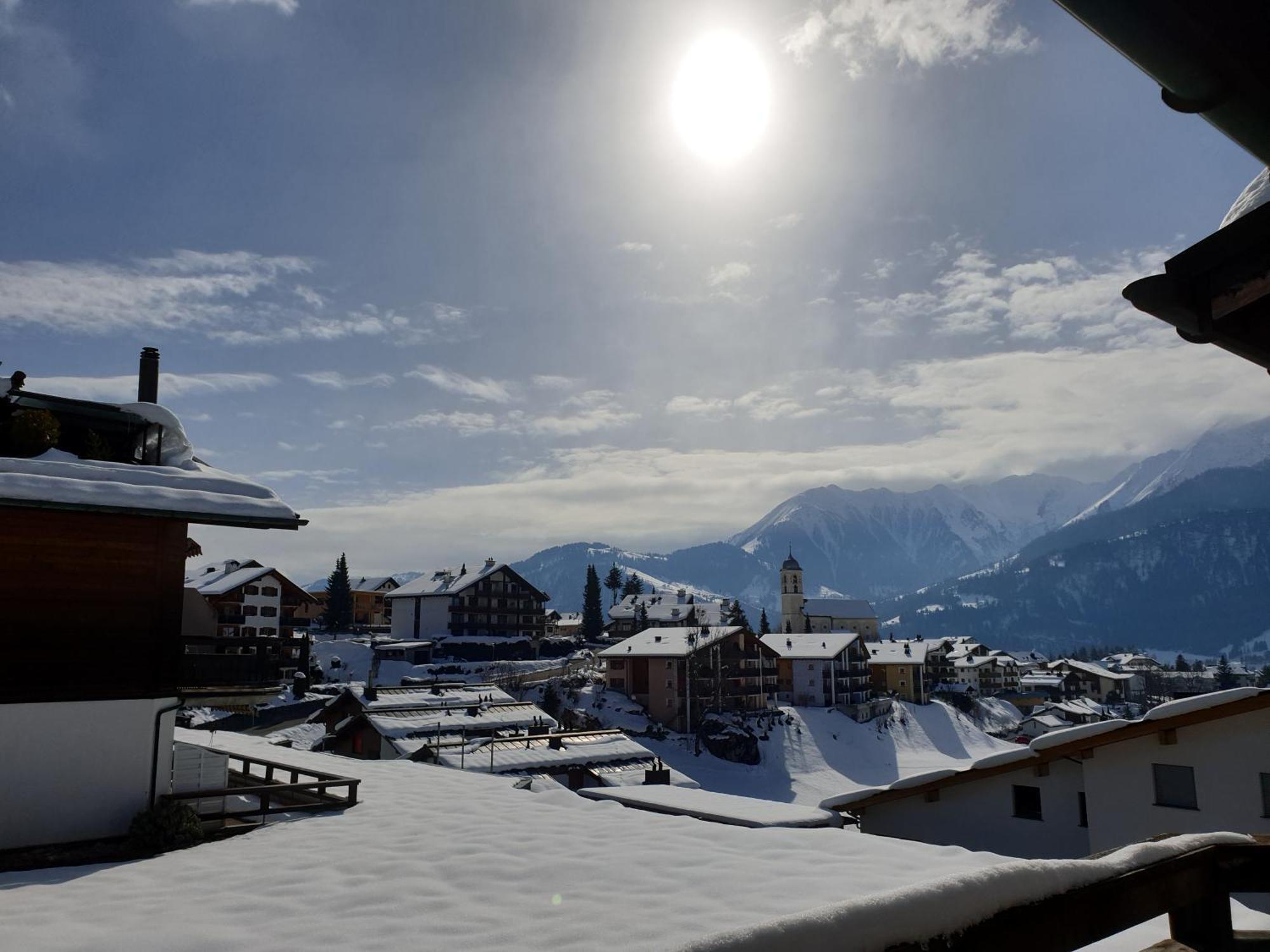Apartment Near Laax Lake Esterno foto