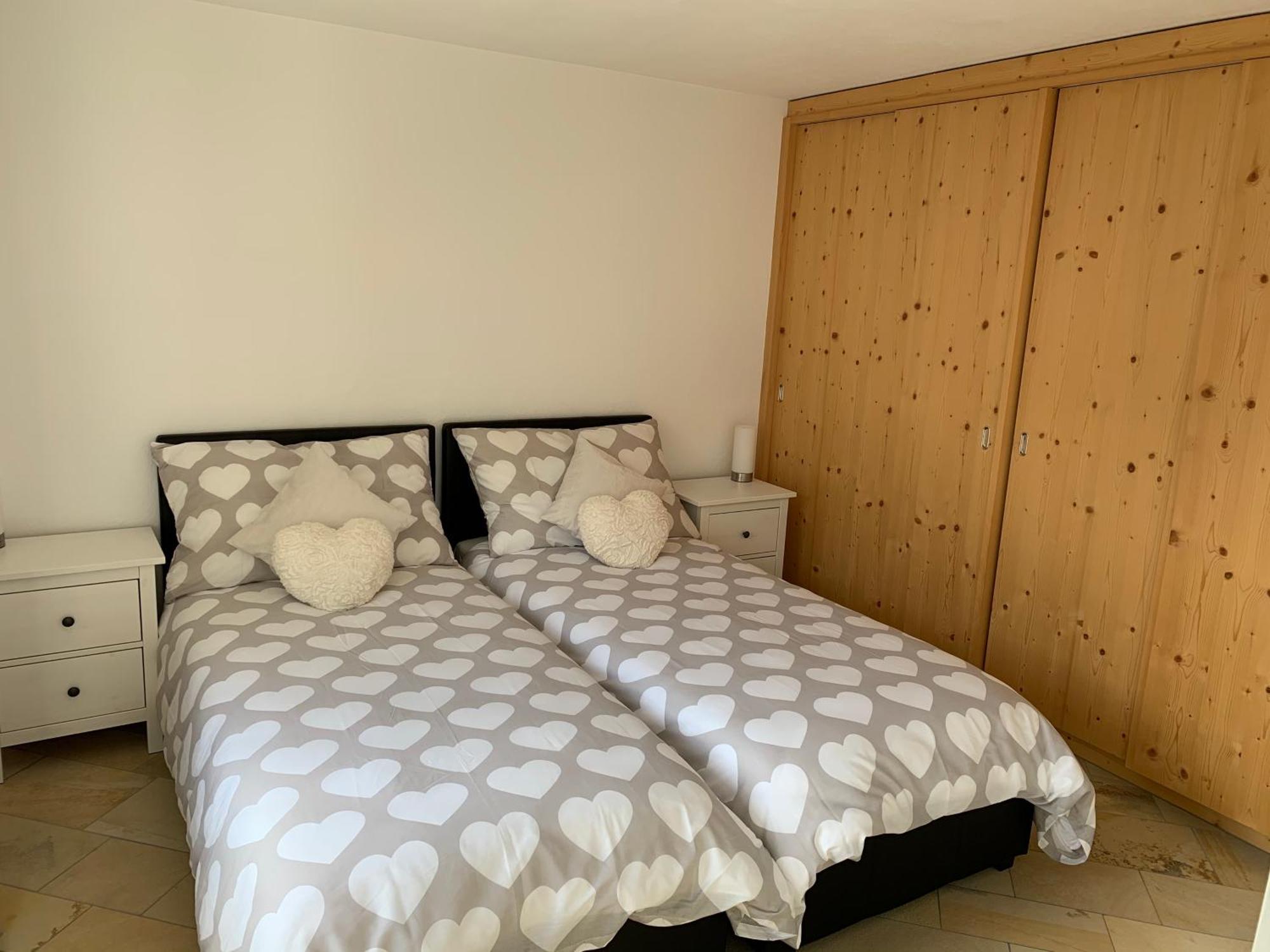 Apartment Near Laax Lake Esterno foto